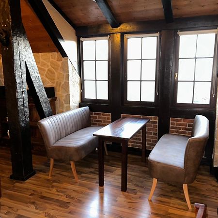 Fewo Gerichtsstube Im Rittergut Leppersdorf Bei Radeberg Fuer 6 Pers Wachau Exteriör bild